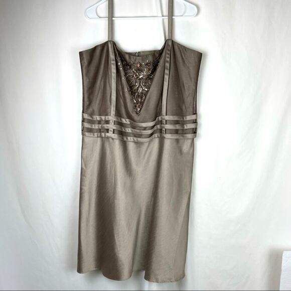 KM Collections by Milla Bell Mother of Bride/Groom Event Dress NWOT Size 18 - Picture 3 of 11